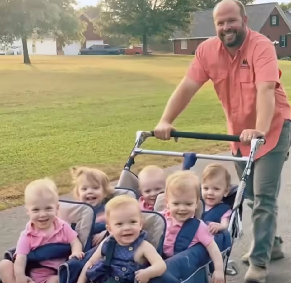 7 Years Later Where the Waldrop Family and Their 9 Kids Are Now