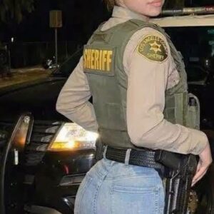 People Expected Another Police Story—What This Officer Does After Work Is the Part Everyone Is Talking About